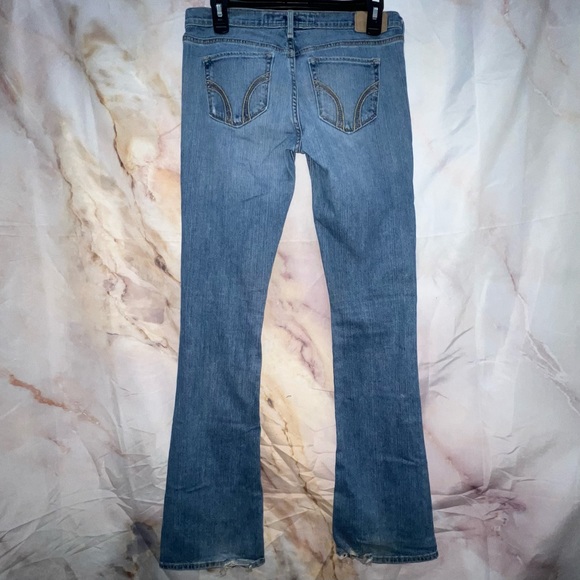 Hollister Cali flare jeans 3 Long - Picture 5 of 9